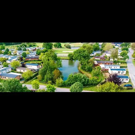 Campingplatz Confort 6 Personnes Litteau