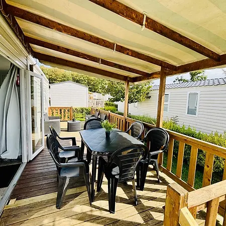 Confort 6 Personnes Campingplatz Litteau