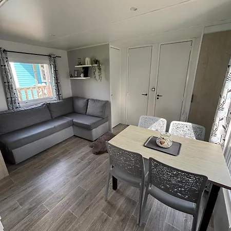 Confort 6 Personnes Campingplatz Litteau