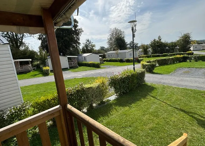 Confort 6 Personnes * Litteau